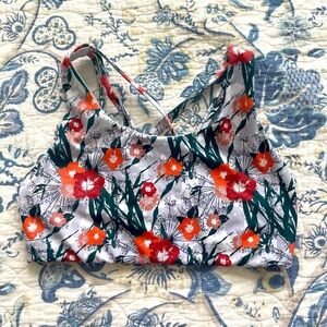 Senita strappy sports bra